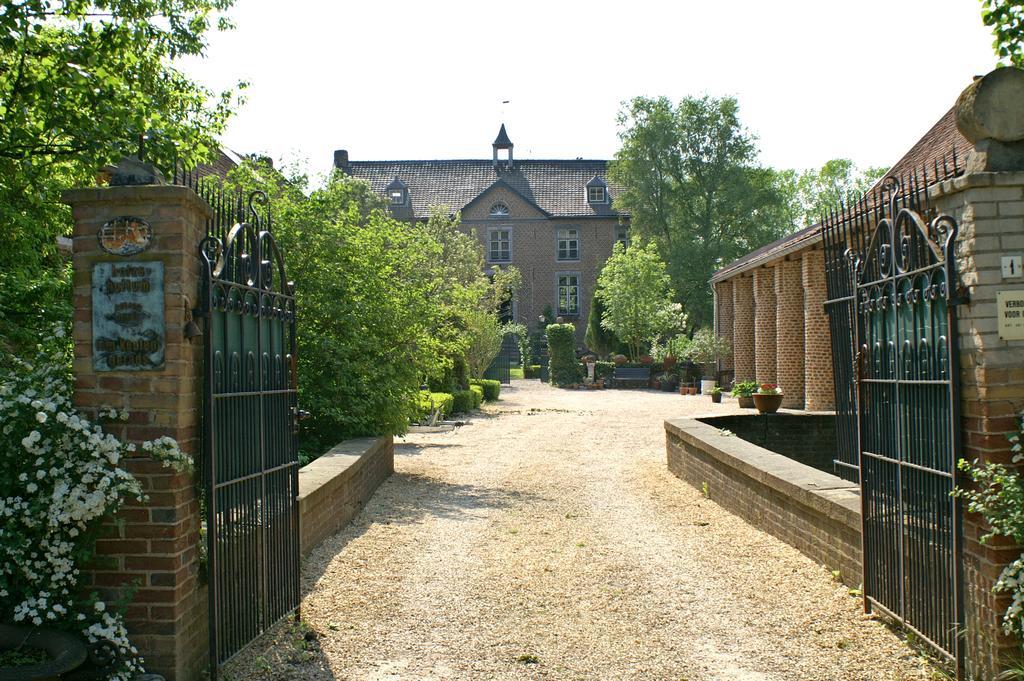 Chateau Holtum Hotel Born Zewnętrze zdjęcie